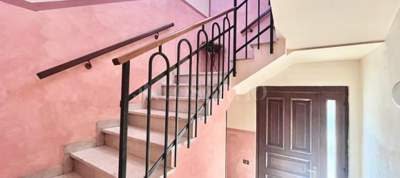 Дом с 8 комнатами в Брешиа, Италия № 324972 44