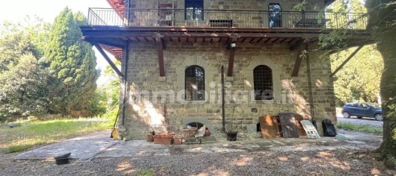 2 bedrooms Apartment in Vaglia, Italy No. 271466 3