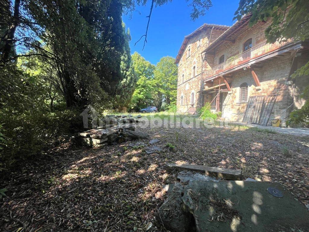 2 bedrooms Apartment in Vaglia, Italy No. 271466
