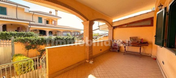 2 bedrooms Villa in Ardea, Italy No. 9601 3