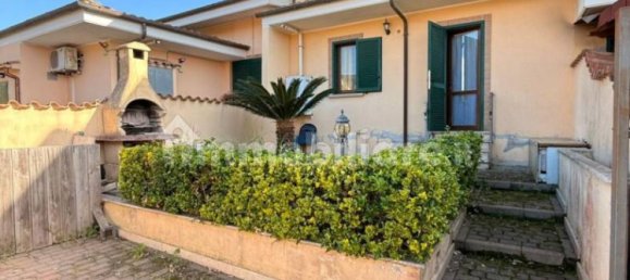 2 bedrooms Villa in Ardea, Italy No. 9601 17