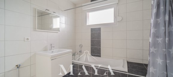 Квартира с 3 спальнями в Сьерант, Франция № 41012 11