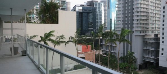 1 غرف نوم عقار تجاري في Miami, الولايات المتحدة رقم 614613 13