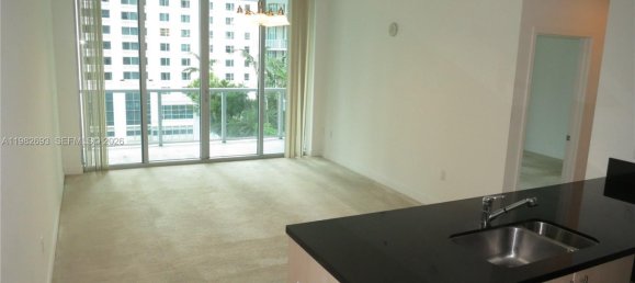 1 غرف نوم عقار تجاري في Miami, الولايات المتحدة رقم 614613 2