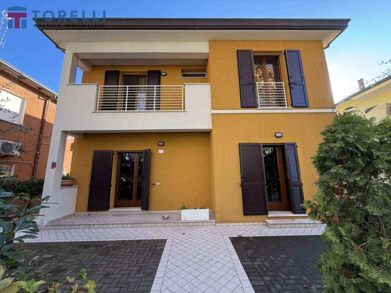 Дом с 4 спальнями в Чезенатико, Италия № 141046