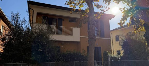 Дом с 4 спальнями в Чезенатико, Италия № 141046 5