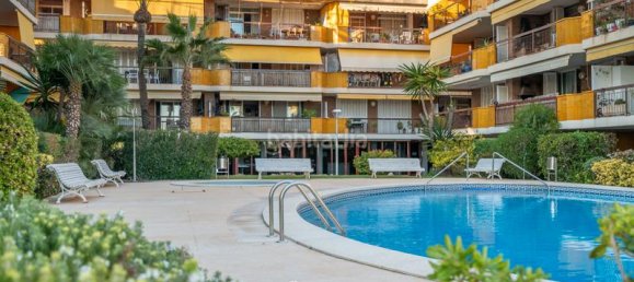 3 bedrooms Penthouse in Castelldefels, Spain No. 187627 40