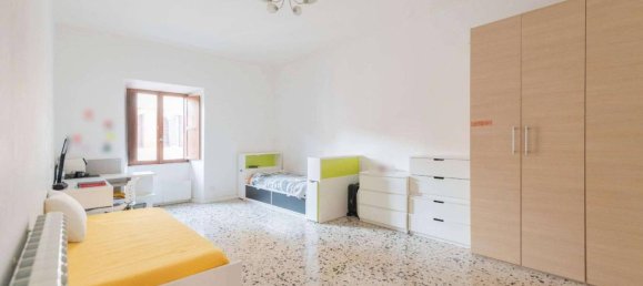 5غرفة شقة في Rome, Italy رقم 27094 7