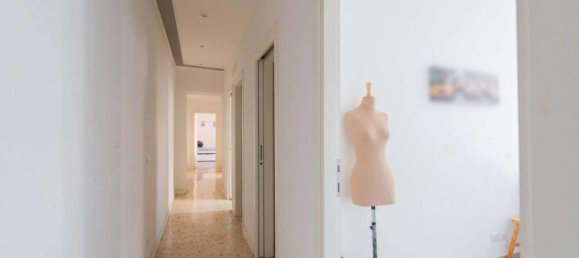 5غرفة شقة في Rome, Italy رقم 27094 28