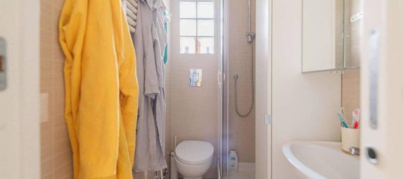 5غرفة شقة في Rome, Italy رقم 27094 40