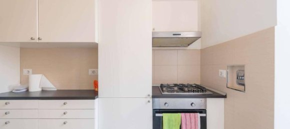 5غرفة شقة في Rome, Italy رقم 27094 75