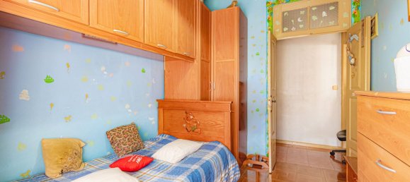 322m² Building in Valbom, Portugal No. 45103 13