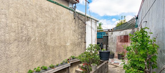 322m² Building in Valbom, Portugal No. 45103 26