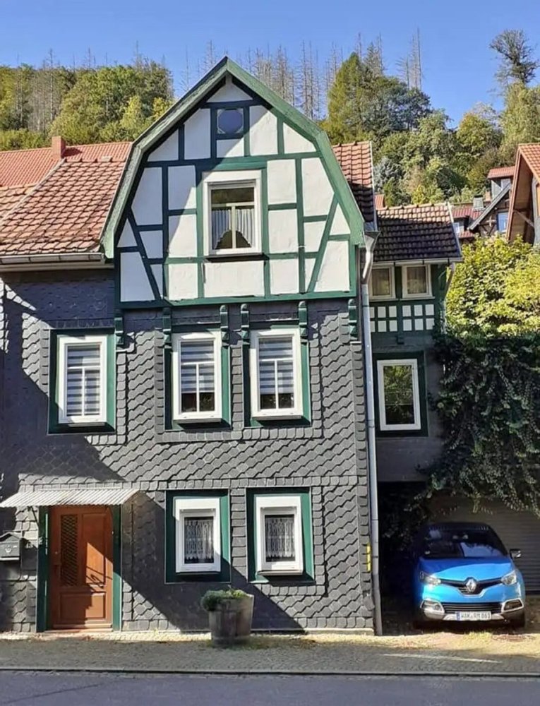 Casa de 5 habitaciónes en Wartburgkreis, Germany No. 290571