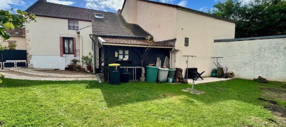 Дом с 2 спальнями в Брьяр, Франция № 235187 3