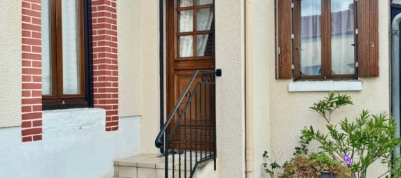 Дом с 2 спальнями в Брьяр, Франция № 235187 2