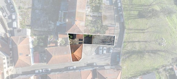 4 bedrooms House in Porto, Portugal No. 155956 2