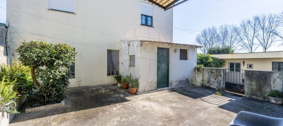 4 bedrooms House in Porto, Portugal No. 155956 7