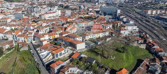 4 bedrooms House in Porto, Portugal No. 155956 33