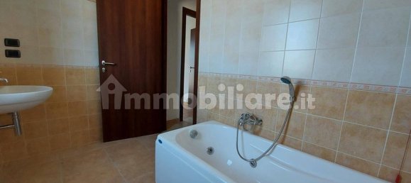 Escritório em Sant'Egidio alla Vibrata, Italy 108 m² N.º 342994 6