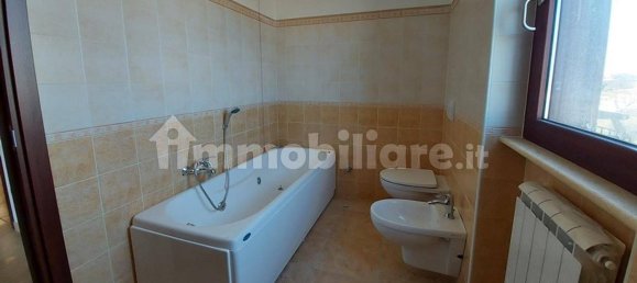 Офис 108м² в Сант Эджидио алла Вибрата, Италия № 342994 19