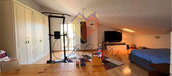 Villa de 6 habitaciónes en Corropoli, Italy No. 132184 7