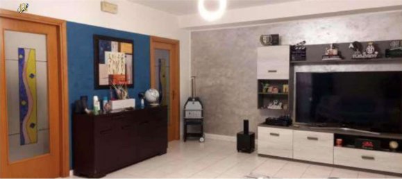 Квартира с 4 комнатами в Лентини, Италия № 43260 8