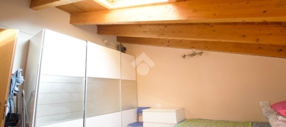 Квартира с 4 комнатами в Реджо Эмилия, Италия № 4733 26