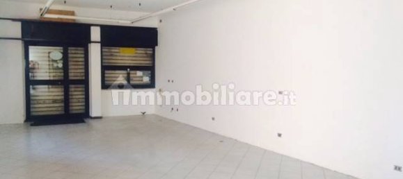 1 room Commercial property in Bonate Sopra, Italy No. 82793 5