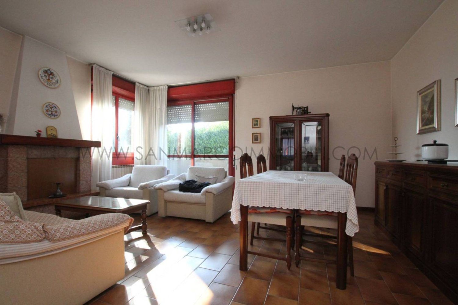 3 Schlafzimmer Wohnung in Olginate, Italy, Nr. 5086