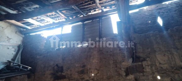 3 rooms Apartment in Carugo, Italy No. 359278 11