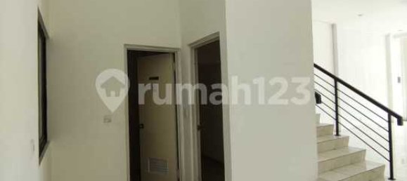 Laden in Tangerang, Indonesia 376m², Nr. 2583 4