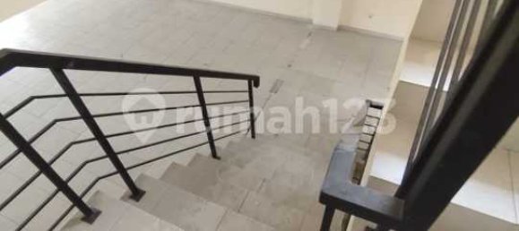 Laden in Tangerang, Indonesia 376m², Nr. 2583 12