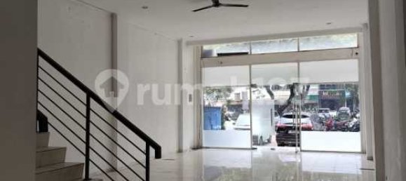 Laden in Tangerang, Indonesia 376m², Nr. 2583 2