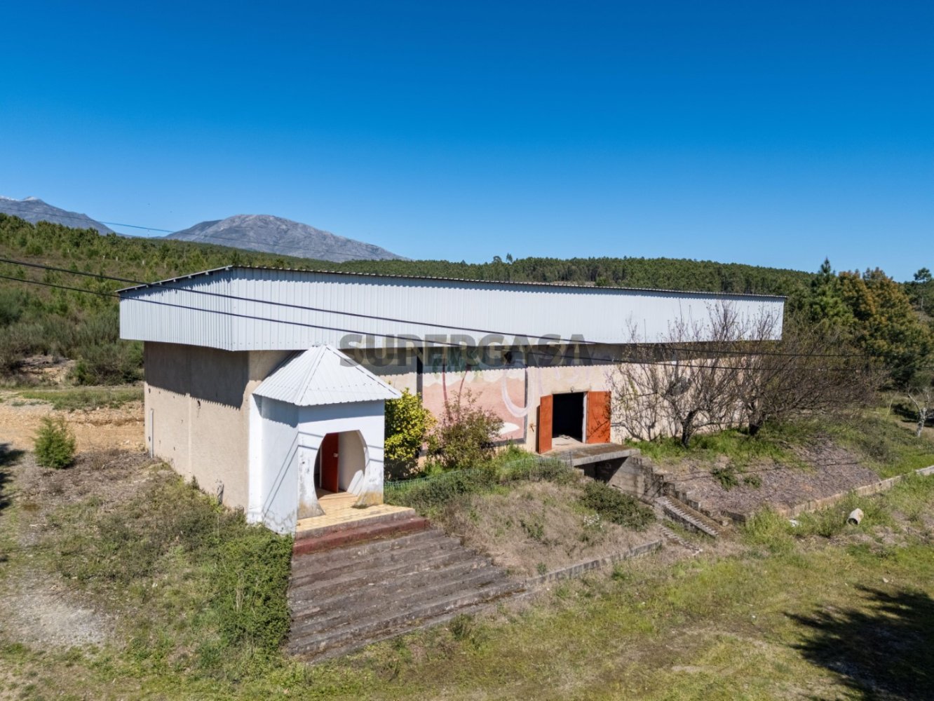 Склад 430м² в Эрада, Португалия № 192659