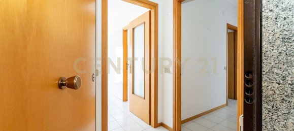 3 bedrooms Apartment in Belpasso, Italy No. 327391 12