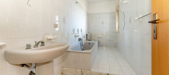 3 bedrooms Apartment in Belpasso, Italy No. 327391 21