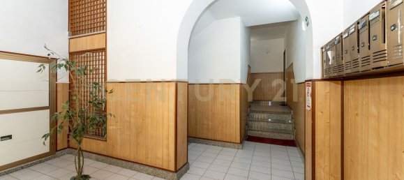 3 bedrooms Apartment in Belpasso, Italy No. 327391 7