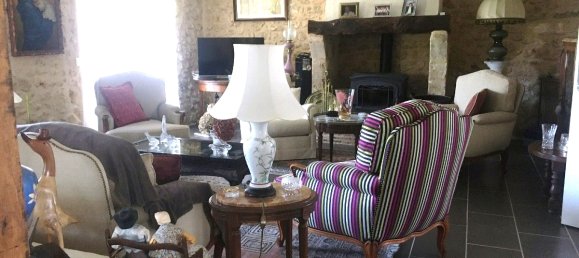 3 Schlafzimmer Villa in Perigueux, France, Nr. 97430 2