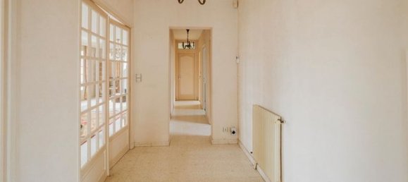 5 bedrooms House in Albi, France No. 311436 16