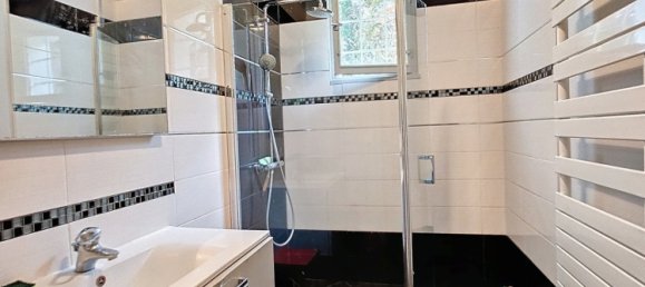 Casa de 10 divisões em Gien, France N.º 40732 9