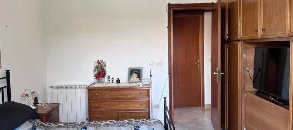 4 Schlafzimmer Haus in Anzio, Italy, Nr. 321442 11