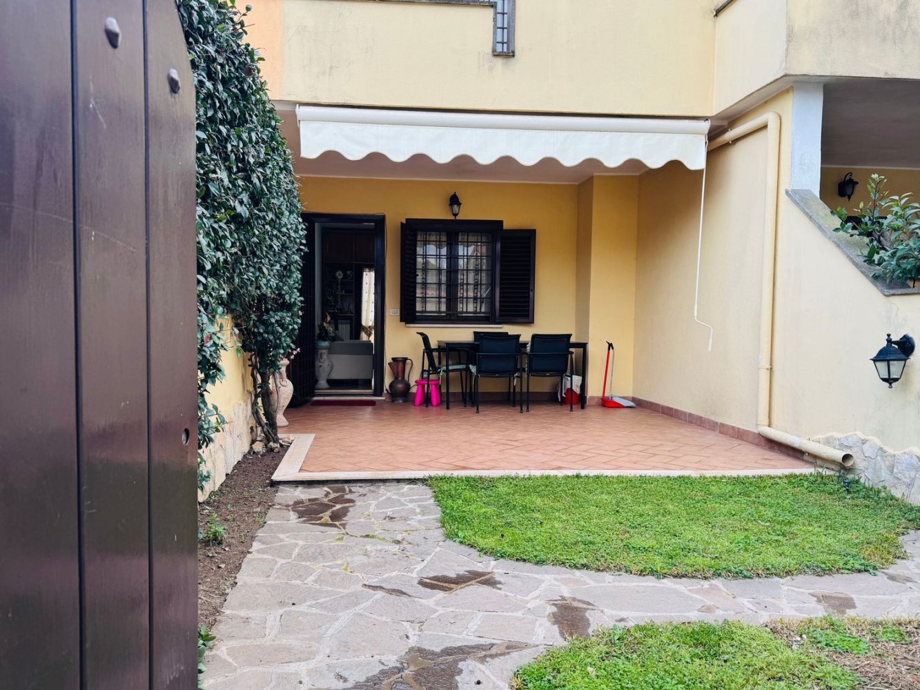 4 Schlafzimmer Haus in Anzio, Italy, Nr. 321442