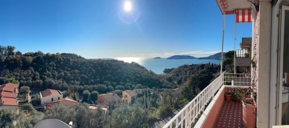 3 rooms Apartment in Lerici, Italy No. 262319 2
