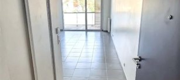 2 bedrooms Apartment in Noisy-le-Sec, France No. 314894 17