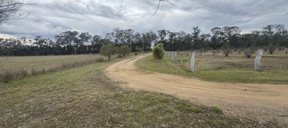 3 bedrooms Farm in Durong, Australia No. 149 24