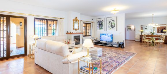 5 bedrooms Villa in Benissa, Spain No. 83104 3