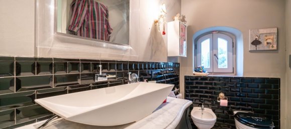 5 bedrooms Apartment in Florence, Italy No. 180004 16