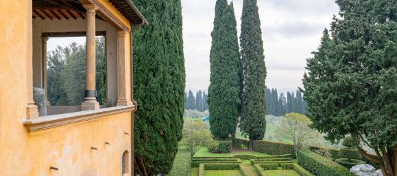 5 bedrooms Apartment in Florence, Italy No. 180004 4