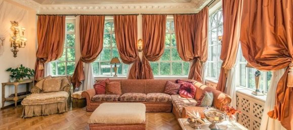 Вилла с 15 спальнями в Варесе, Италия № 188330 4